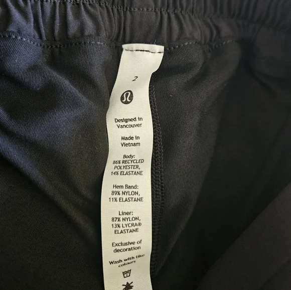 Lululemon Hotty Hot HR Skirt Long Size 2 Brand New with Tags - Picture 3 of 4